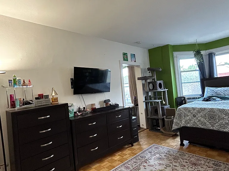 15 W Main St — Photo 6