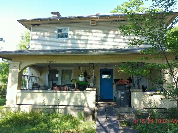 515 N Harrison St, Rushville, IN 46173