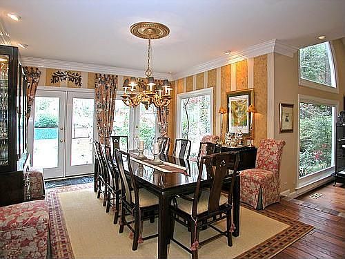 Gorgeous Dining Room 