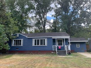 779 Cedarhurst Rd, Jackson, MS 39206