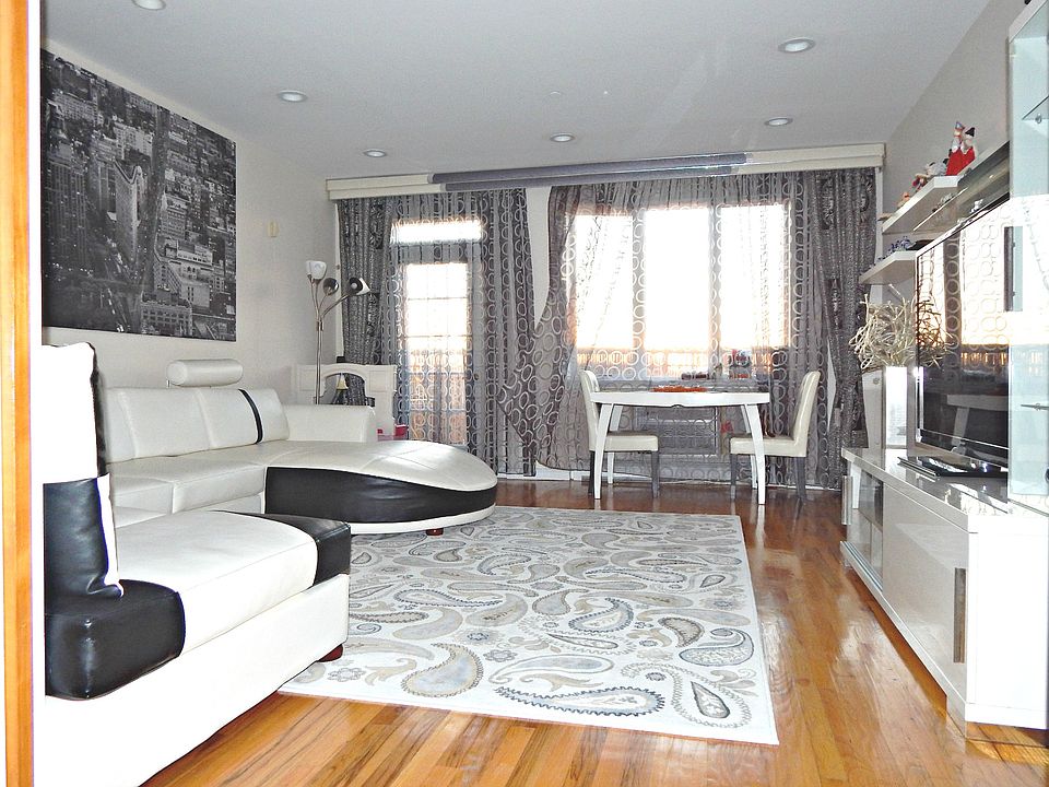 1st image of 1400 Avenue S