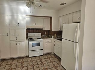 709 NE 4th Ct APT 6, Hallandale Beach, FL 33009