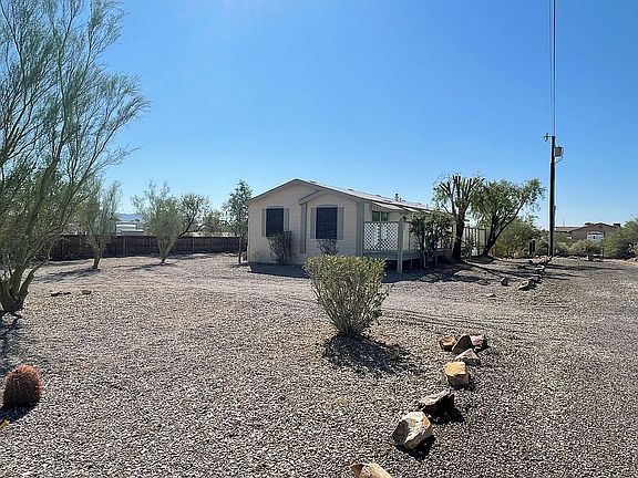 2nd image of 1481 N Byerly Ln
