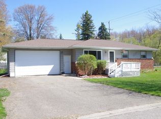 808 Hein Ave, Lansing, MI 48911