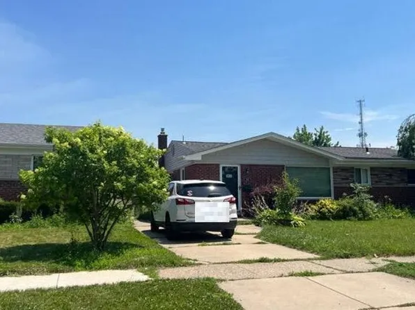 7850 Terri Dr, Westland, MI 48185