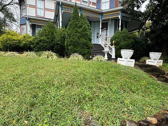 5th image of 2700 Memorial Ave #19-20