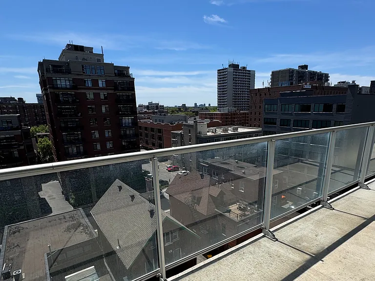 300 Lisgar St #806 — Photo 12