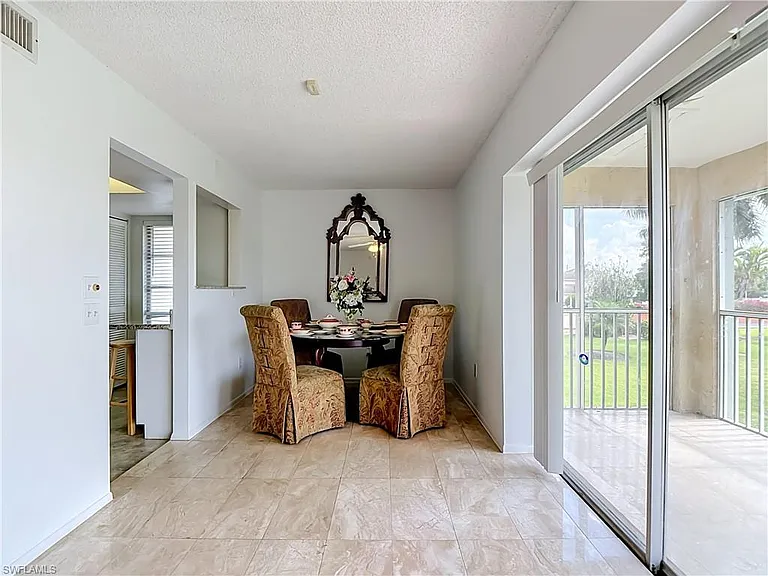 1400 Pompei Ln #6 — Photo 7