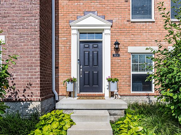 4th image of 9434 Park Meridian Dr