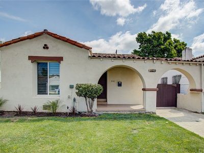 4142 5th Ave, Los Angeles, CA, 90008