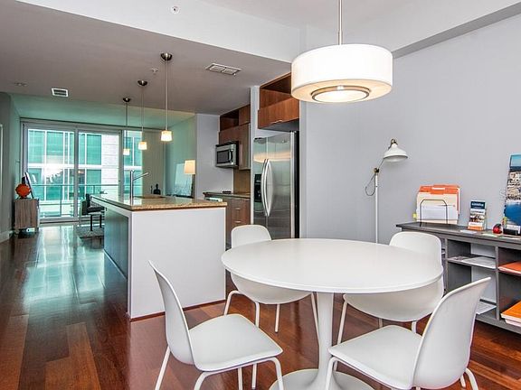5th image of 111 N 12th St Unit 1523