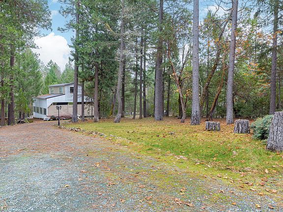 5th image of 252 Glenlyn Dr