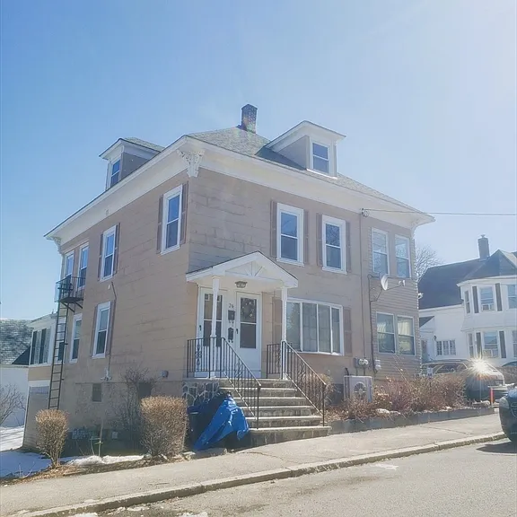 26 Arlington St #2 — Photo 27