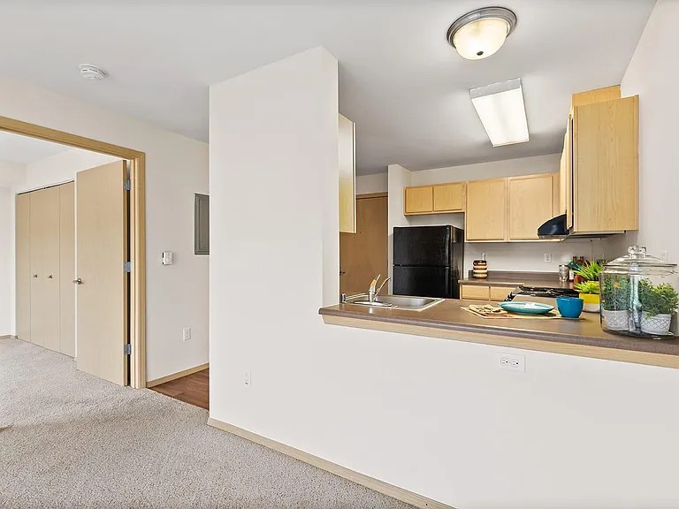 Interurban Senior Living Apartments — Photo 24