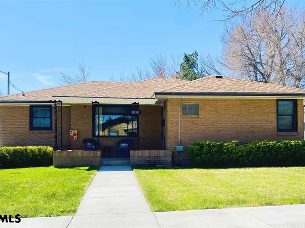 805 O St, Gering, NE 69341