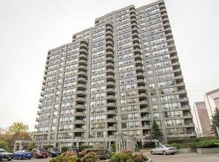 5765 Yonge St #910, Toronto, ON M2M4H9