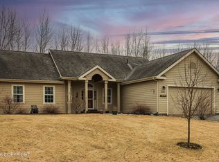 2263 N Kelso Ln, Palmer, AK 99645