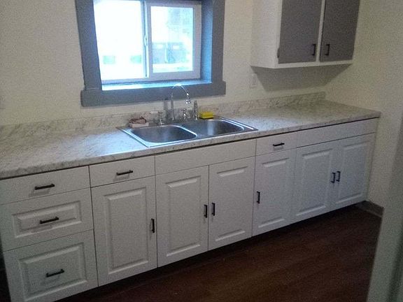 3rd image of 758 E Church St #1