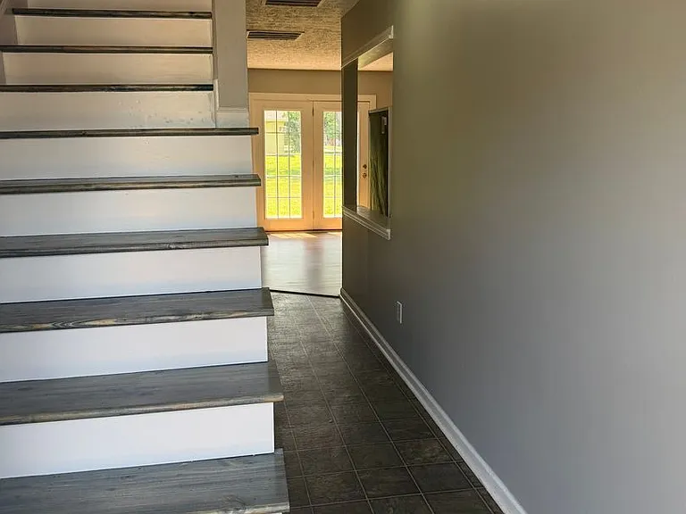 3209 Barnwood Ave — Photo 6