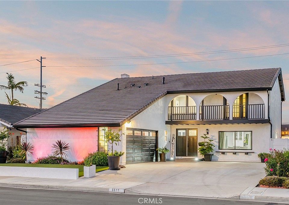 1st image of 6611 Crista Palma Dr