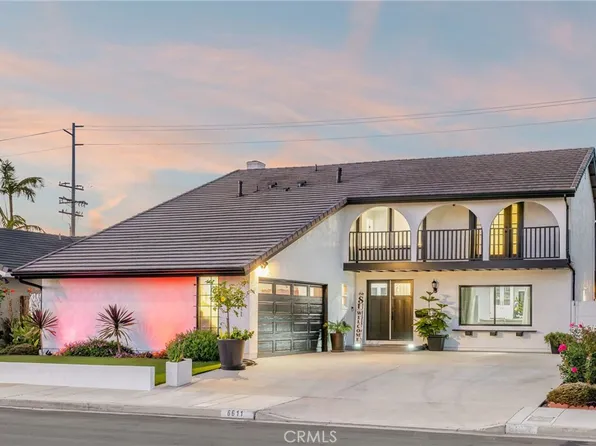 6611 Crista Palma Dr, Huntington Beach, CA 92647