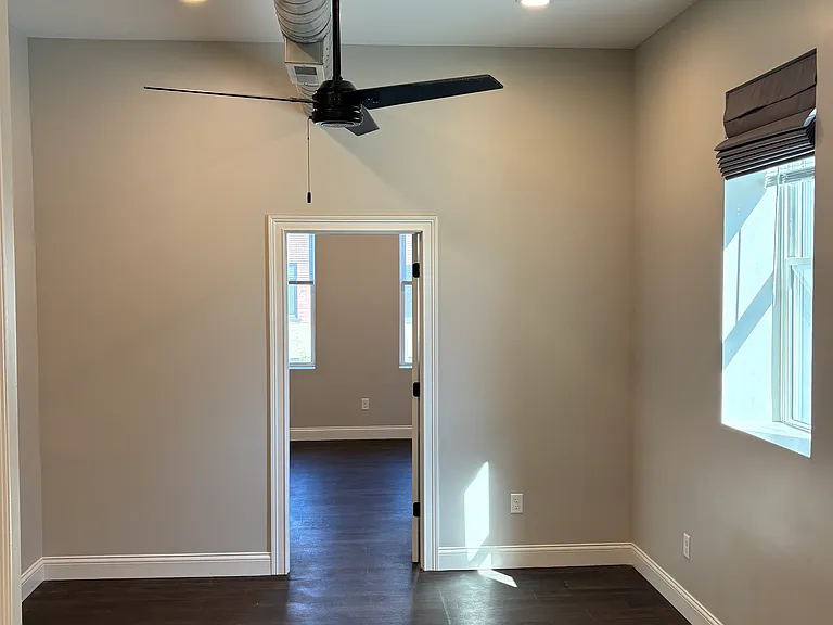 117 S Main St #2E — Photo 8