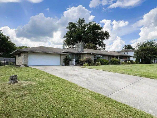 3209 Leslie Dr, Jasper, IN 47546