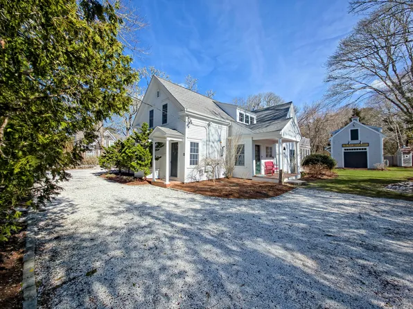 552 Main Street, Cotuit, MA 02635