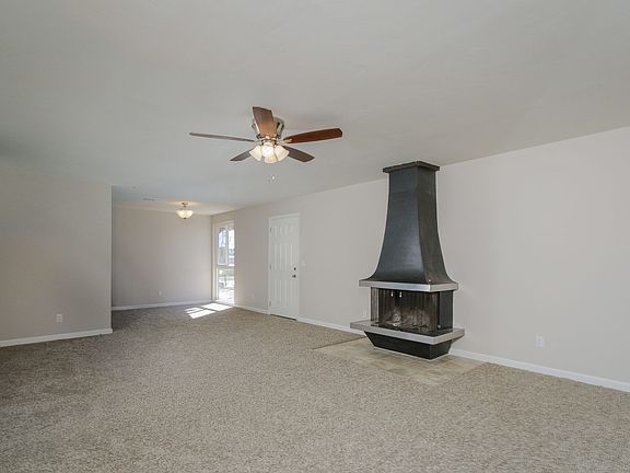 2nd image of 513 Shady Ln Unit D