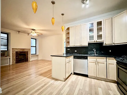 Rented by Corcoran | media 1