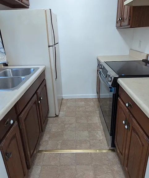 5653 Resort Pike #5 — Photo 3