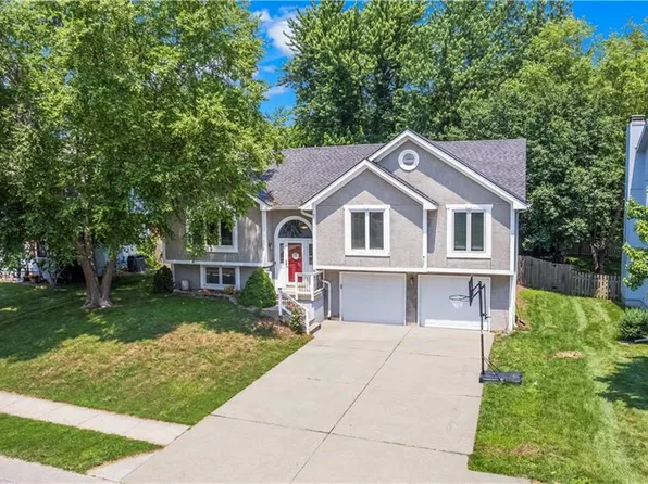 6 NE 111th St, Kansas City, MO 64155