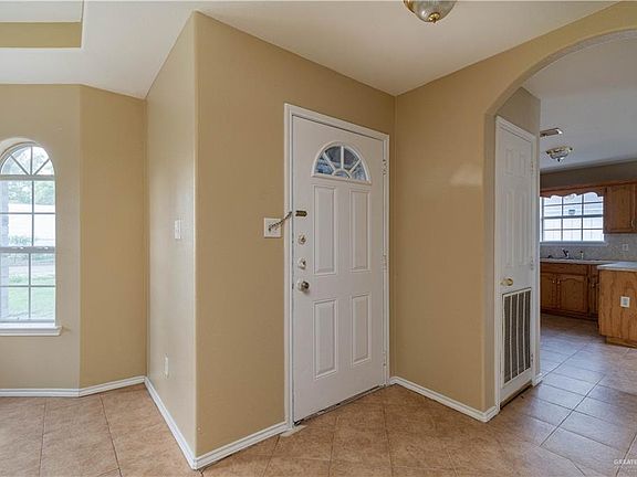 2nd image of 2121 Corpus Christi Dr
