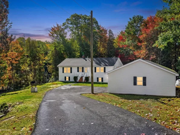 25 Deer Run Road, Glenburn, ME 04401