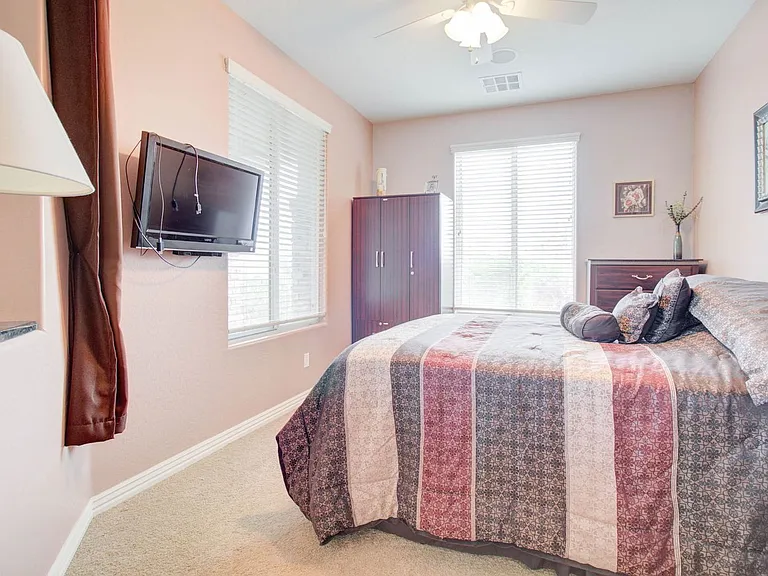 22896 W Arrow Dr — Photo 34