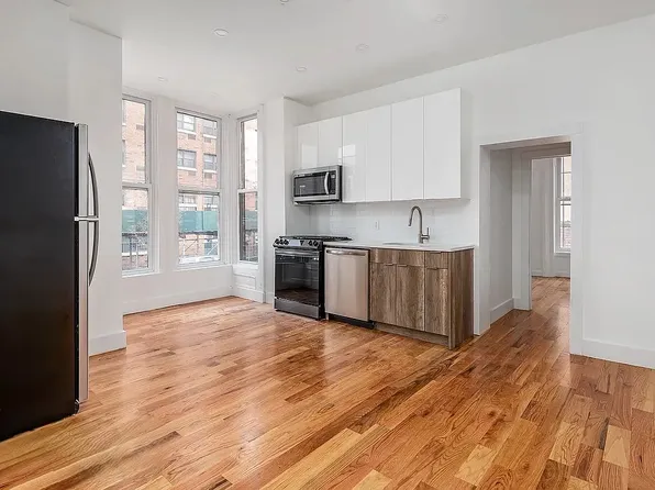 119a Marcus Garvey Boulevard image 1 of 12