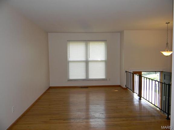 3rd image of 4104 Pasco Dr