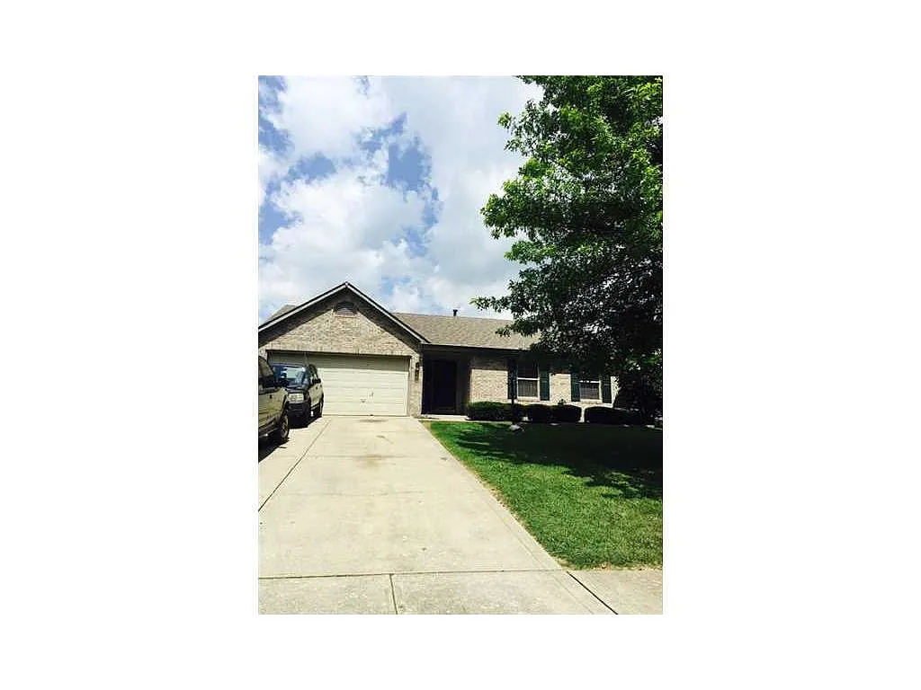 6564 Devinney Dr photo 1
