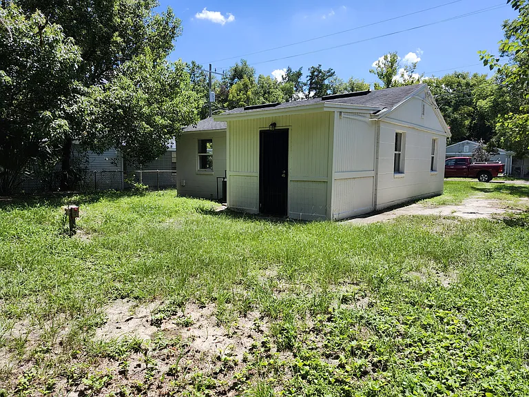 9035 Adams Ave — Photo 21