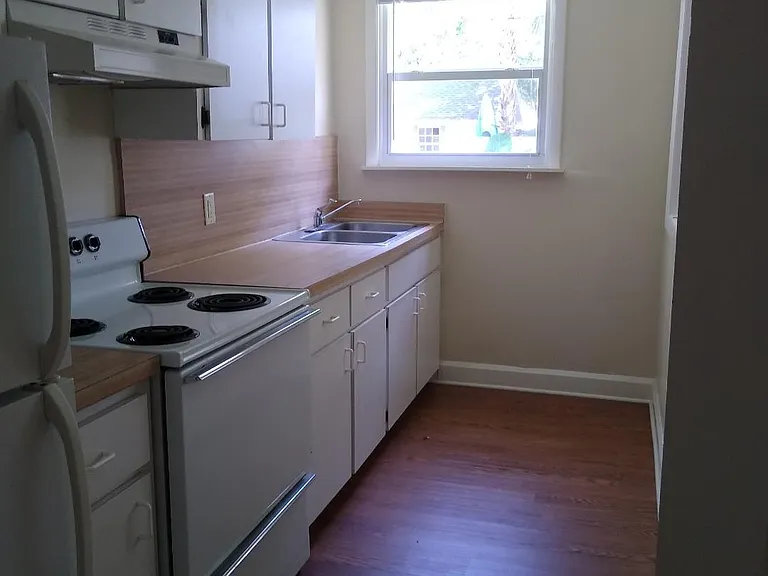 1846 19th Ave #8 — Photo 3