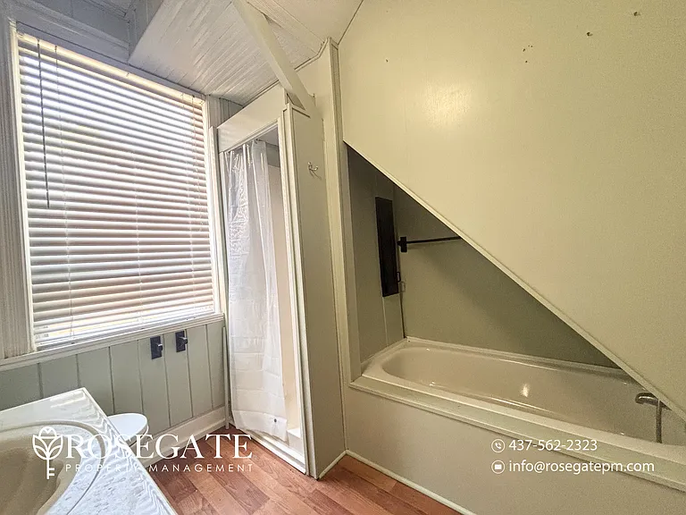 47 Gowan St #B — Photo 25