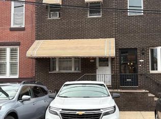 2642 S 17th St, Philadelphia, PA 19145