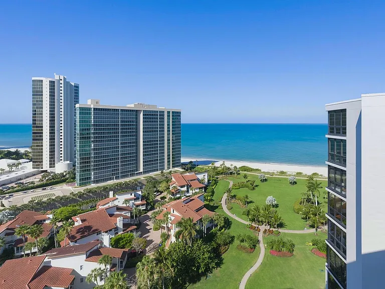 4751 Gulf Shore Blvd N #Penthouse 7 — Photo 20