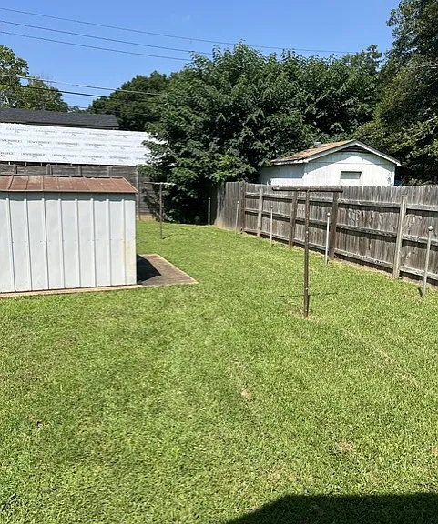 1381 Oak Ridge Dr — Photo 5