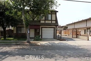 2 bed, 1.5 bath, 1000 sqft, $2,550 — Photo 2