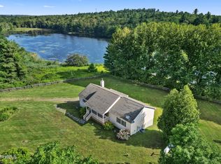 594 Main St, Becket, MA 01223