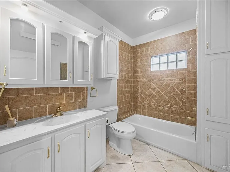 3321 E Clubhouse Dr — Photo 17