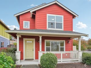 597 SW 100th St, Seattle, WA 98146