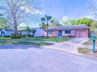 1912 Montego Ct, Oldsmar, FL 34677