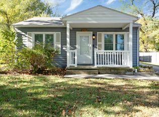 1955 Lincoln Dr, Manhattan, KS 66502